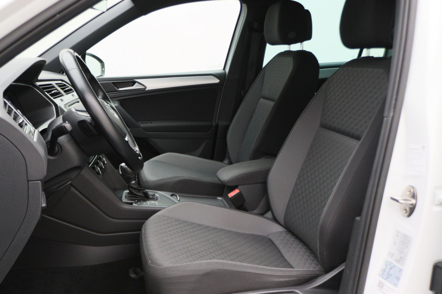 Volkswagen Tiguan 1.4 TSI DSG ACT Comfortline Business R LED, Camera, Virtual Cockpit, ACC, Apple CarPlay, DAB, Trekhaak, 18''