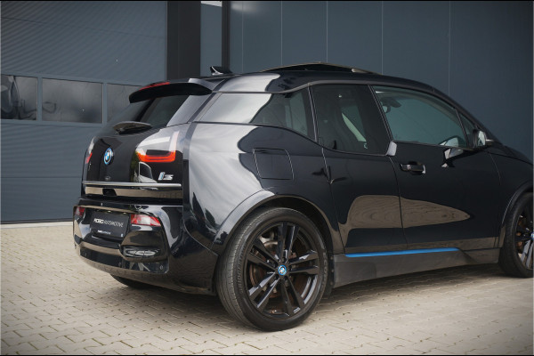 BMW i3 S 120Ah 42 kWh | Panoramadak | Leer | Camera | Keyless | Warmtepomp | Navigatie Prof. | Stoelverwarming | DAB | BTW | NAP | Led | Aut. Airco | Groot Scherm | Dealer Onderhouden |