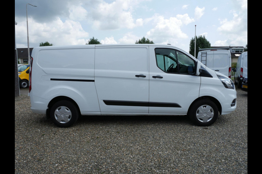 Ford Transit Custom 2.0 TDCI 130PK, L2H1, Airco