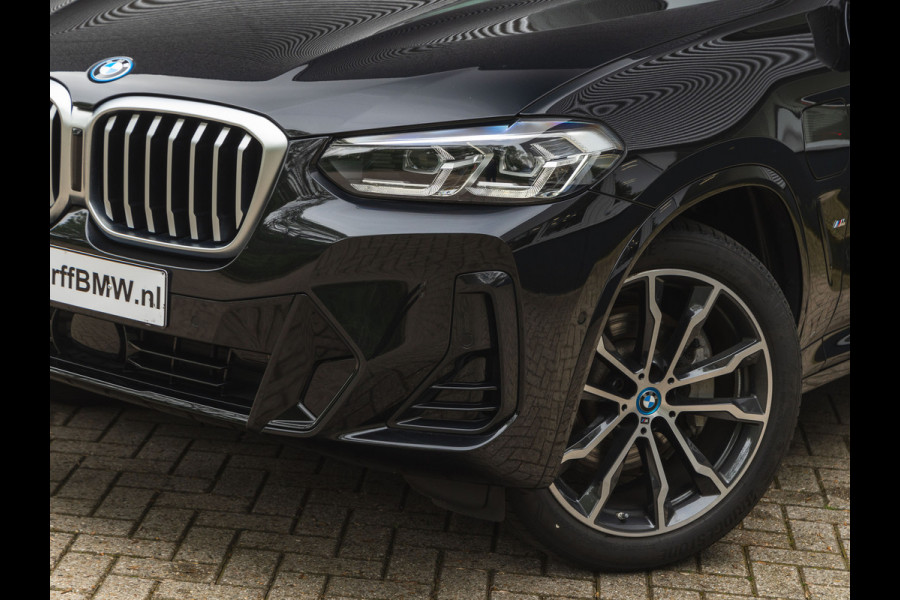 BMW X3 xDrive30e M-Sport - Pano - Memory - Driving Ass Prof - Trekhaak - Adaptive LED