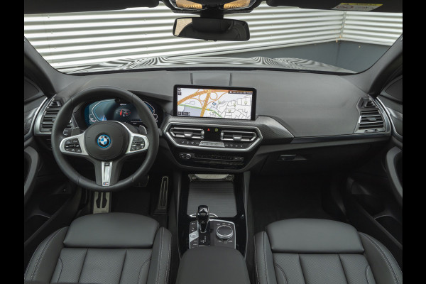 BMW X3 xDrive30e M-Sport - Pano - Memory - Driving Ass Prof - Trekhaak - Adaptive LED