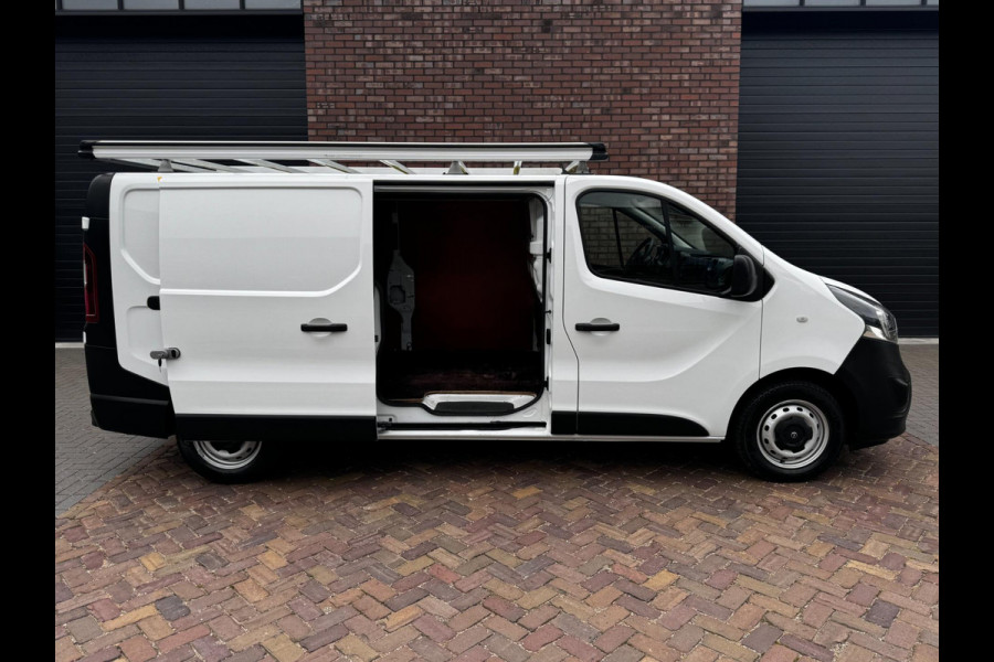 Opel Vivaro 1.6 CDTI L2H1 Edition EcoFlex / 125 PK / Navigatie + Camera / Imperial / Cruise Control / 1e Eigenaar