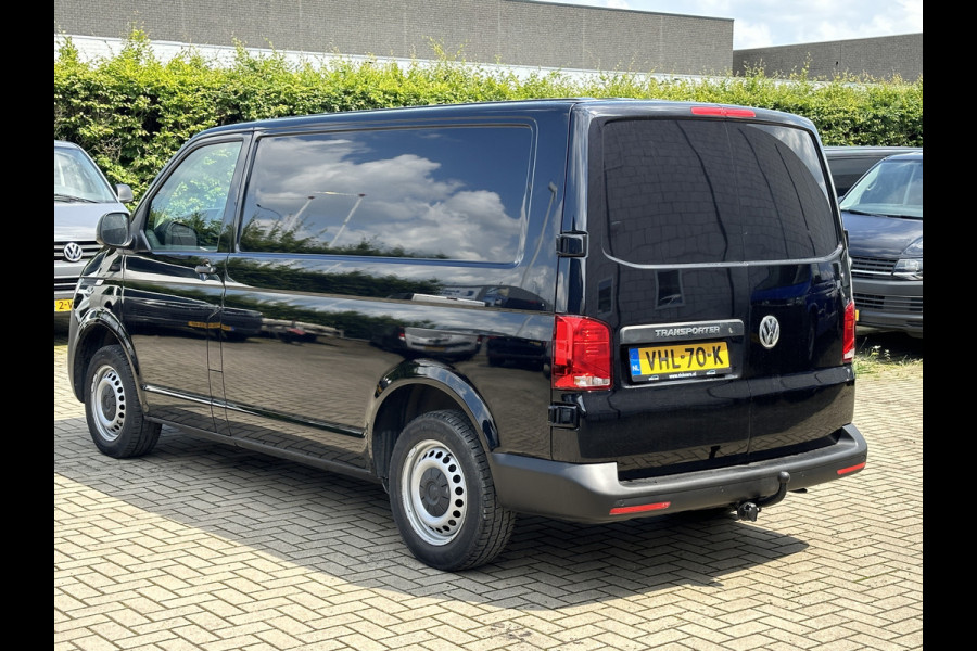 Volkswagen Transporter 2.0 TDI Euro6 L1H1 26 App Connect/cruise control/trekhaak