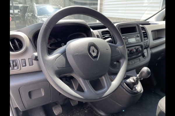 Renault Trafic 1.6 dCi 95pk T29 L2H1 Comfort / rijklaar € 17.950 ex btw / lease vanaf € 401 / airco / aluminium imperial /  bijrijdersbank / radio MP3 bluetooth