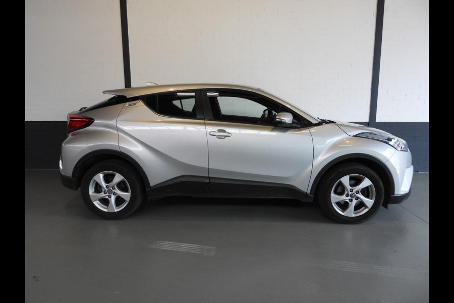 Toyota C-HR 1.2 Dynamic NAVI/CAMERA/CLIMA/CRUISE/17"LMV!