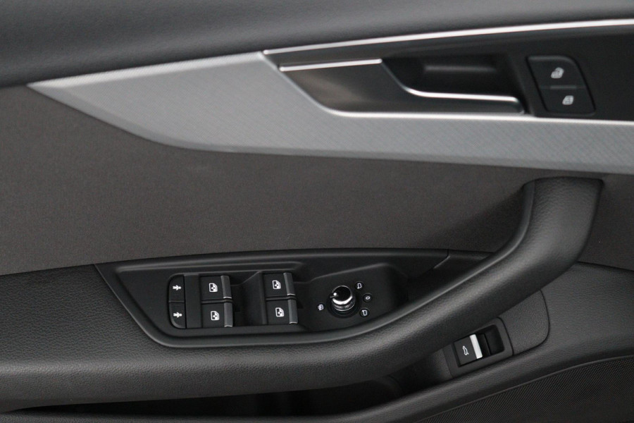 Audi A4 Limousine 35 TFSI Sport Lease Edition Automaat (NAVIGATIE, PDC, SPORTSTOELEN, LED, 1e EIGENAAR, GOED ONDERHOUDEN)