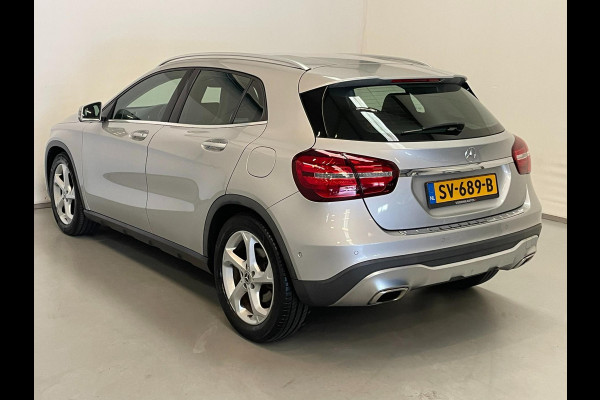 Mercedes-Benz GLA 180 / Distronic / Standkachel / Keyless / Stoelverwarming