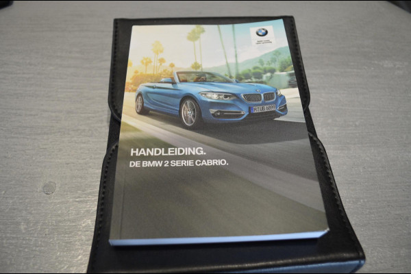 BMW 2 Serie Cabrio 220i High Exe M-sport