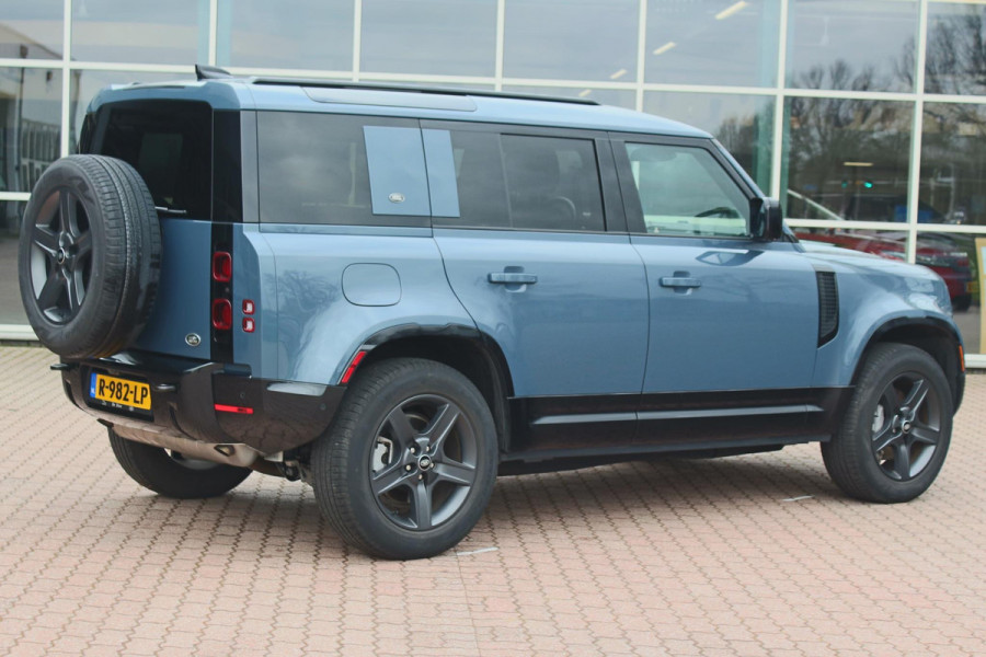 Land Rover Defender 3.0 P400 110 X-Dynamic SE 3.0 P400 110 X-Dynamic SE 6 persoons, Verw. Voorruit Panorama Dak, Incl. Btw / Bpm