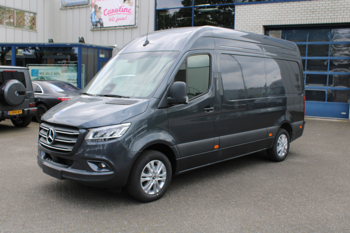 Mercedes-Benz Sprinter 319 CDI L2H2 Select 3500 kg Trekhaak,  LED koplampen, Smartphone integratie pakket