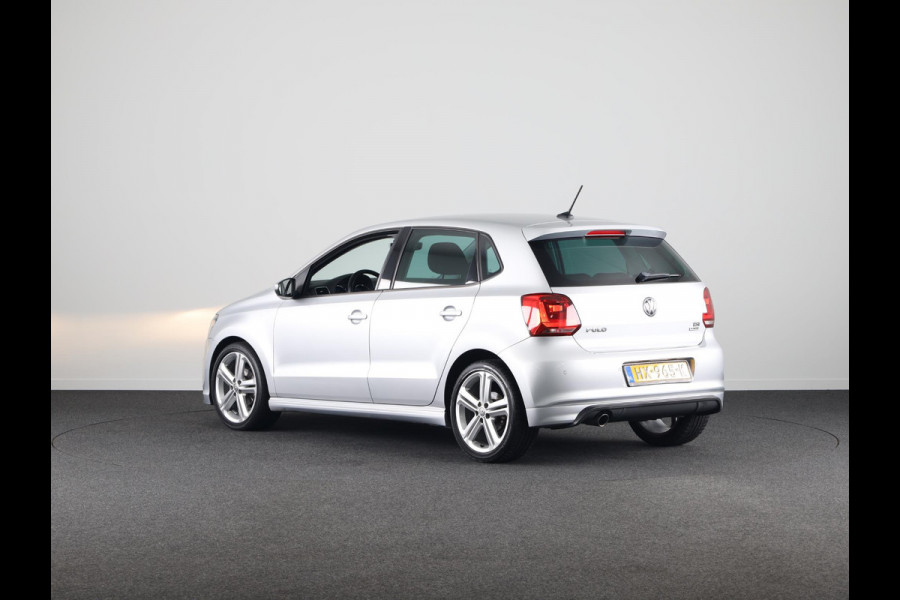 Volkswagen Polo 1.2 TSI Edition R 90pk | Navigatie | Parkeersensoren v+a | Climate control | Cruise control