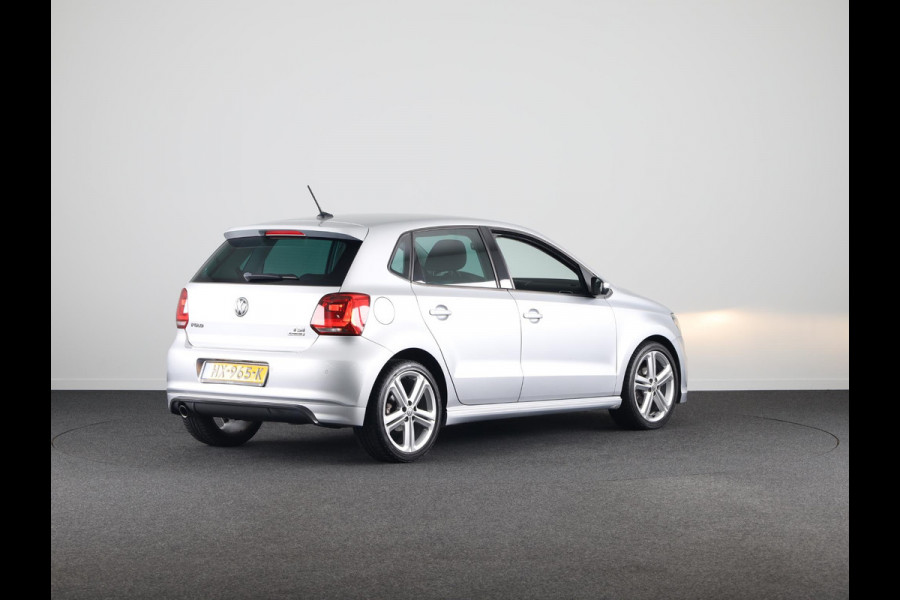 Volkswagen Polo 1.2 TSI Edition R 90pk | Navigatie | Parkeersensoren v+a | Climate control | Cruise control