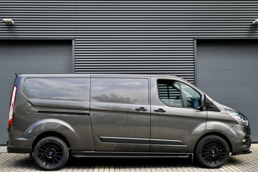 Ford Transit Custom 300 2.0 TDCI 170PK L2H1 L+R Schuifdeur | Camera | CarPlay | Raptor Edition | Stoelverwarming | Trekhaak | Airco | 3-Zitter | Nieuwe APK