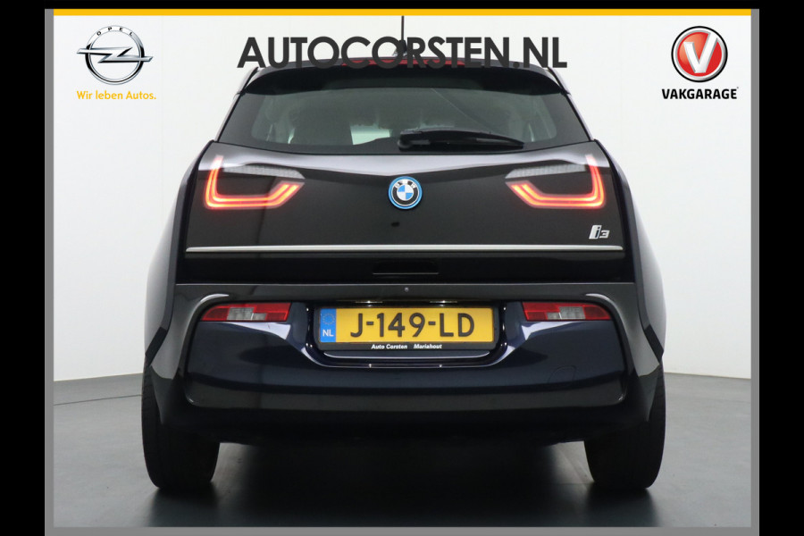 BMW i3 120Ah 42 kWh Navi Adaptive-Cruise+Stop&Go Multi-Media Camera Driving-assistent-plus 20"lmv File-Assistent Achteropkomend-Verkeer LED Elektr.Spiegels+Verwarmd Verwarming/koeling/navi via telefoon Executive Edition 120Ah 42 kWh Orig,NLse Auto 1e eigenaar Deze rappe BMW is ook heel veilig, licht en duurzaam dankzij Carbon en kunstof !