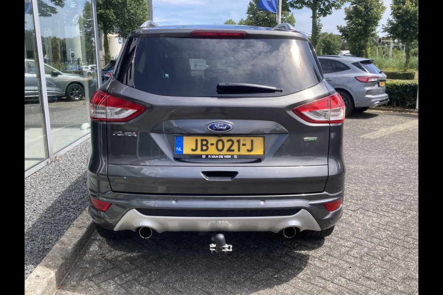 Ford Kuga 1.5 EcoBoost Titanium Plus Styling Pack iAWD 182pk/134kW Automaat | Trekhaak | Styling Pack! |  Xenon | Sony | Camera | Navi | Lane Assist | etc. etc.