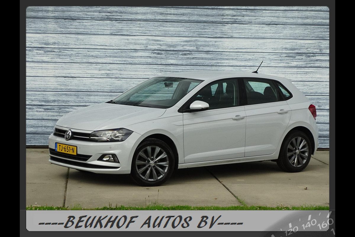 Volkswagen Polo 1.0 TSI Business Parkeersensor Trekhaak Velg