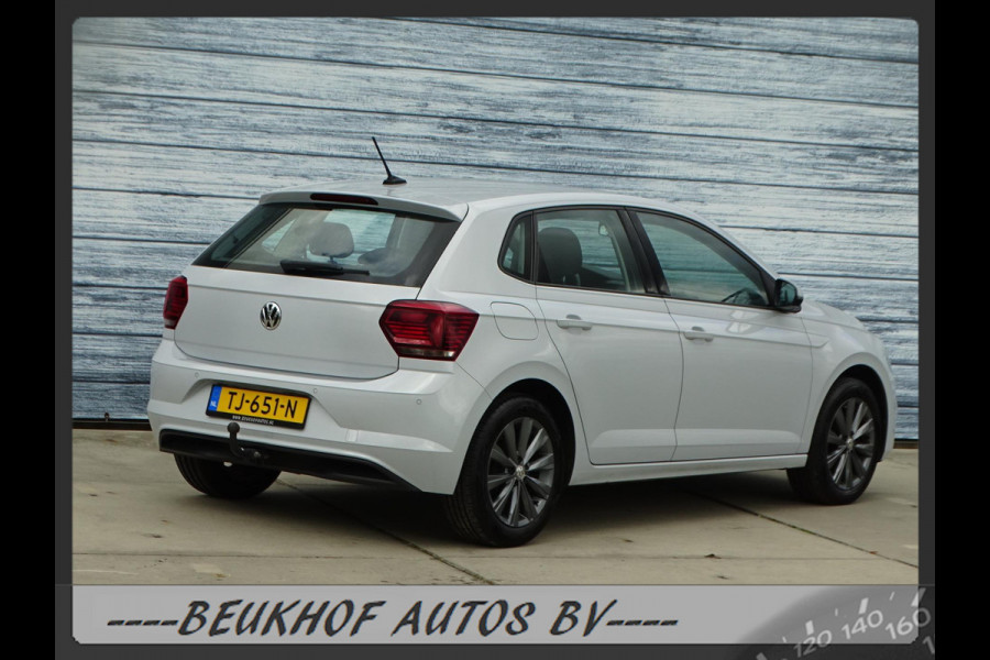 Volkswagen Polo 1.0 TSI Business Parkeersensor Trekhaak Velg