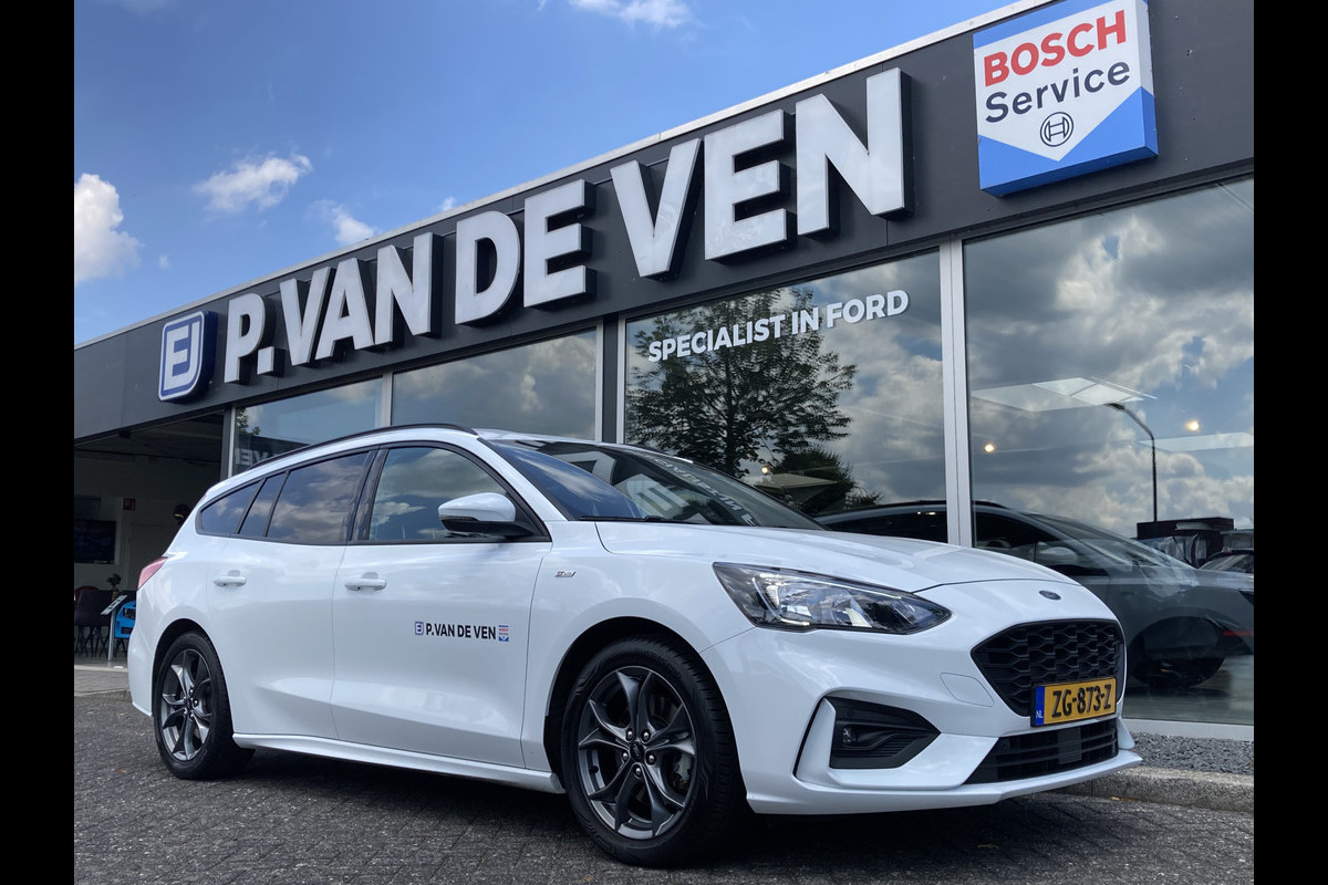 Ford FOCUS Wagon 1.0 EcoBoost ST Line Business 125pk/92kW 6-bak | Trekhaak | Winter Pack | Privacy Glass | LED | Navigatie | Carplay