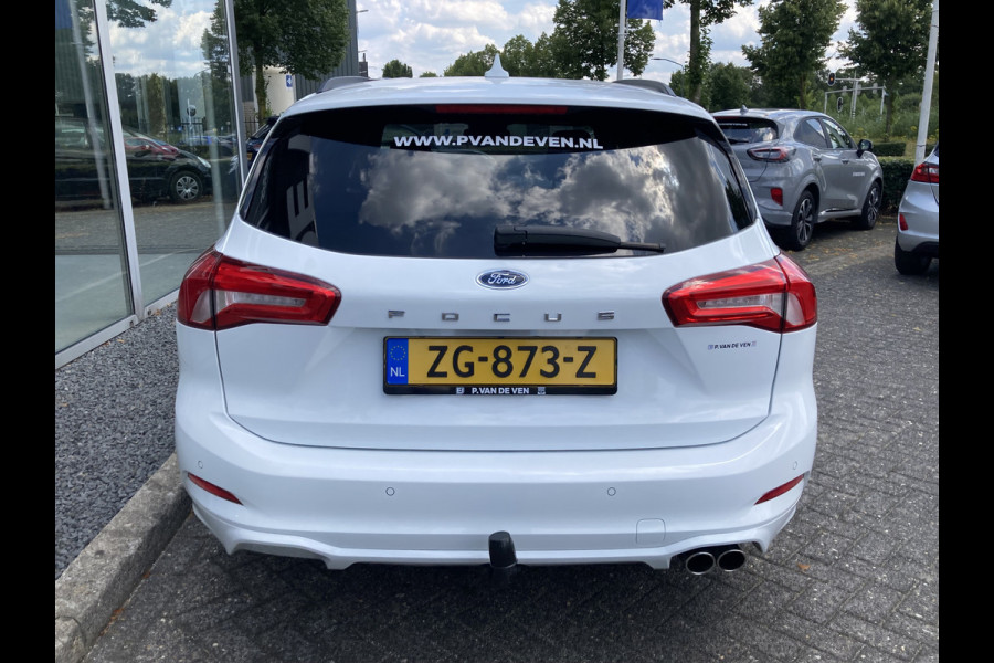 Ford FOCUS Wagon 1.0 EcoBoost ST Line Business 125pk/92kW 6-bak | Trekhaak | Winter Pack | Privacy Glass | LED | Navigatie | Carplay | etc. etc.