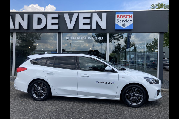 Ford FOCUS Wagon 1.0 EcoBoost ST Line Business 125pk/92kW 6-bak | Trekhaak | Winter Pack | Privacy Glass | LED | Navigatie | Carplay | etc. etc.