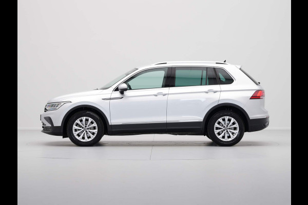 Volkswagen Tiguan 1.5 TSI 150pk DSG Life Business Navigatie Pdc Acc Lm Velgen