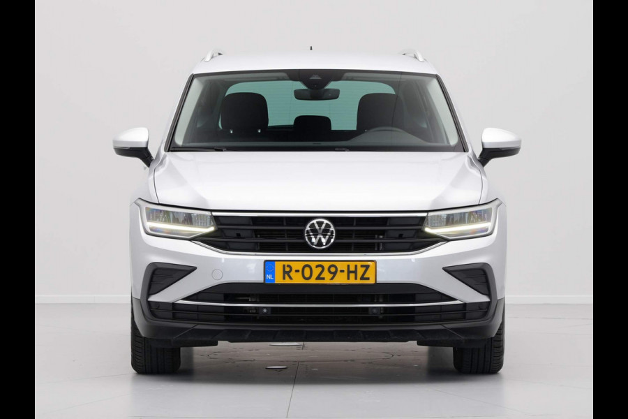 Volkswagen Tiguan 1.5 TSI 150pk DSG Life Business Navigatie Pdc Acc Lm Velgen