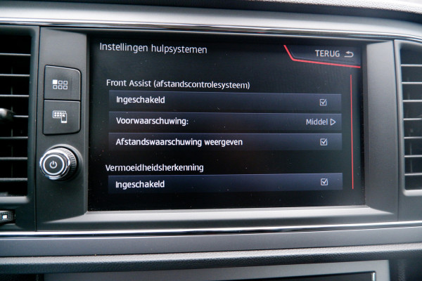 Seat León ST 1.5 TSI Xcellence Afn. trekhaak | Virtual | LED | Navi | PDC | Carplay | Clima