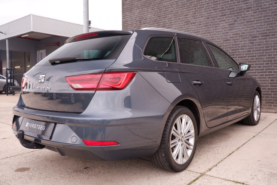 Seat León ST 1.5 TSI Xcellence Afn. trekhaak | Virtual | LED | Navi | PDC | Carplay | Clima