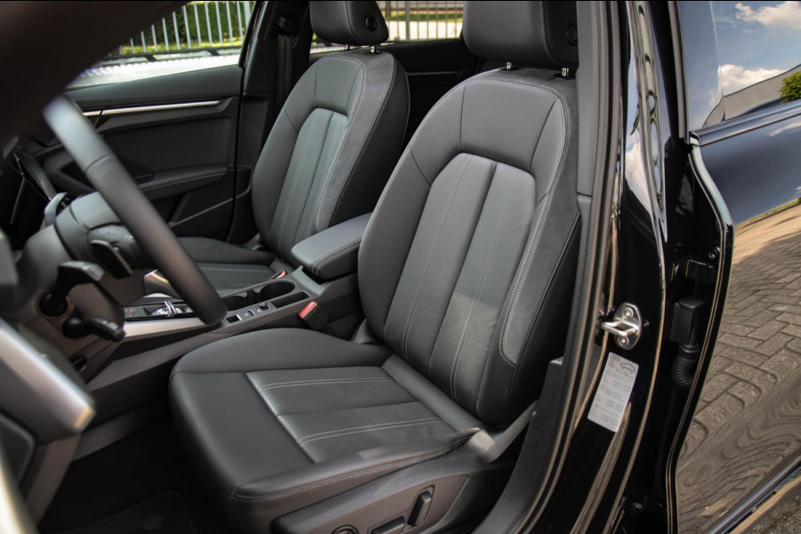Audi A3 Sportback 40 TFSI e PHEV S Edition S-line 204pk S-Tronic! 1e|Panoramadak|Virtual Cockpit|Leder elektrisch|LED Matrix|Black