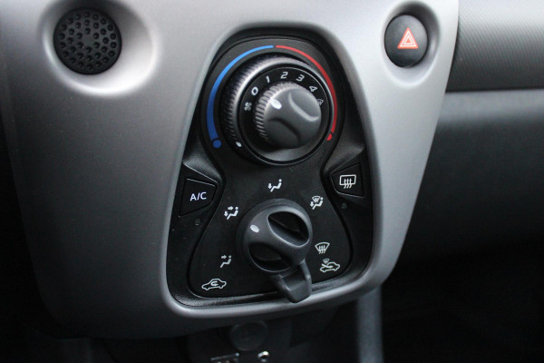 Peugeot 108 1.0 e-VTi Active | AIRCO | AUX/USB | BLUETOOTH AUDIO | LED DAGRIJVERLICHTING | MISTLAMPEN |