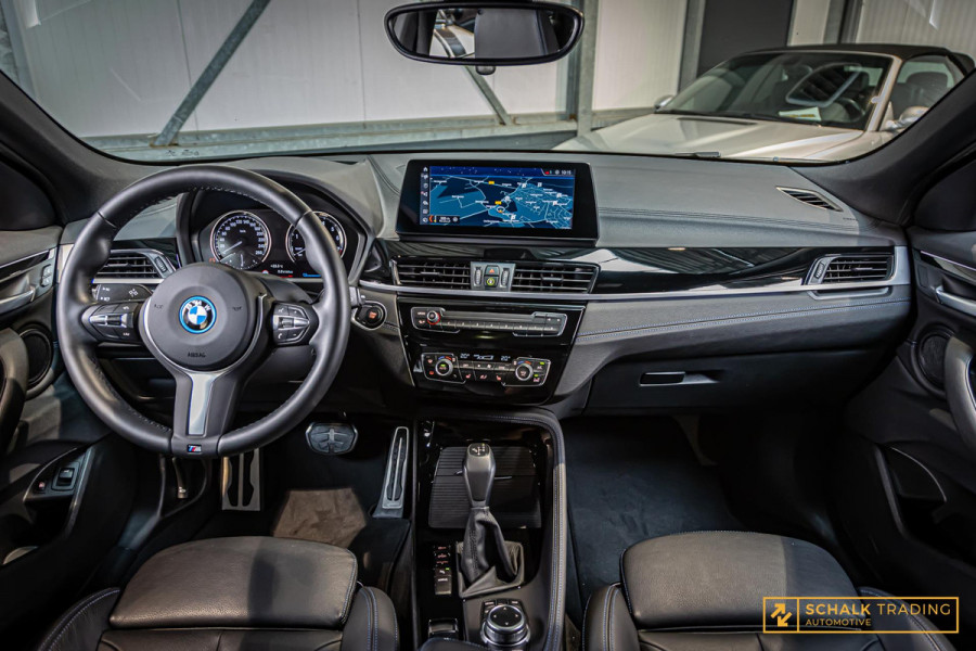 BMW X2 XDrive25e High Executive|M-sport|Pano|Leder|Cam|Garan