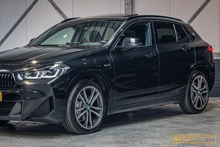 BMW X2 XDrive25e High Executive|M-sport|Pano|Leder|Cam|Garan