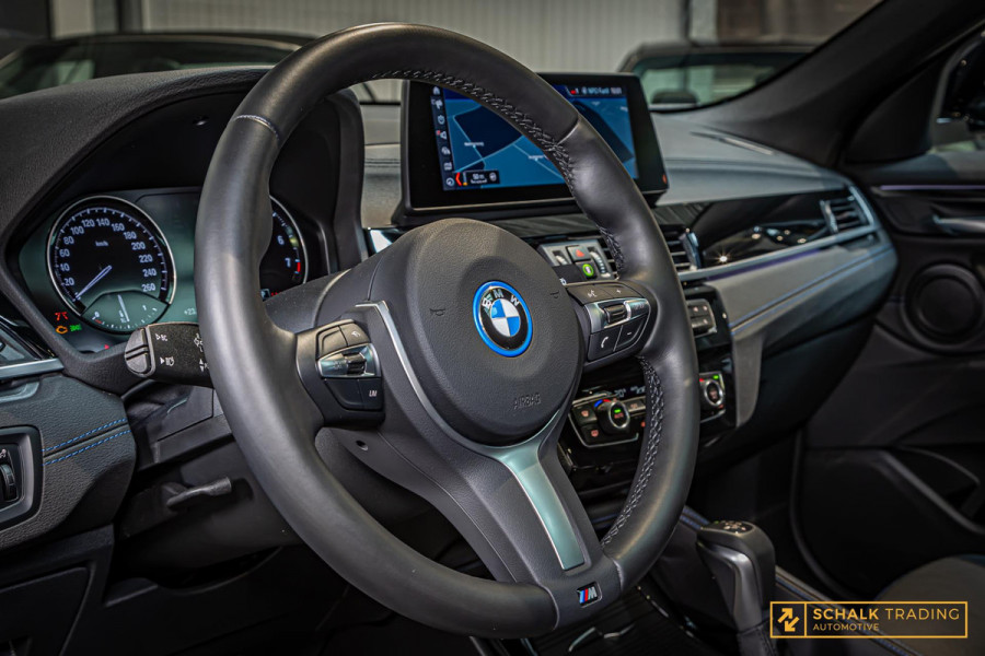 BMW X2 XDrive25e High Executive|M-sport|Pano|Leder|Cam|Garan