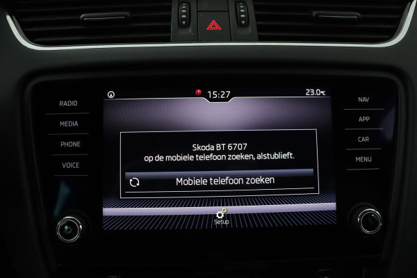 Škoda Octavia 1.5 TSI Sport | DSG | Trekhaak | Carplay | Navigatie | DAB | Climate control | Sportstoelen | Cruise control