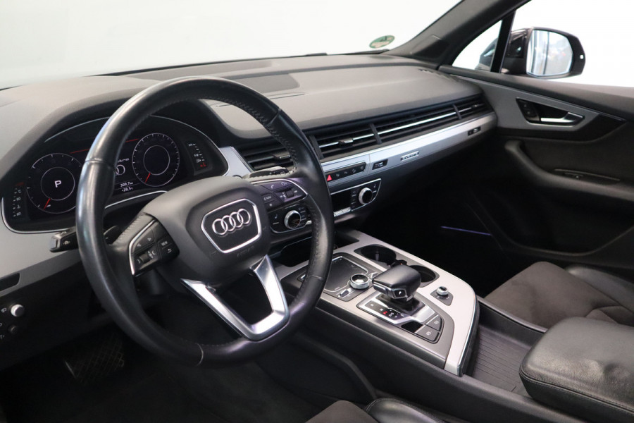 Audi Q7 45 TDI quattro 7 persoons Cruise/Climate panoramadak