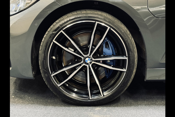 BMW 3 Serie Touring 330e High Executive M-Sport | Panorama | Laser | Memory | Trekhaak