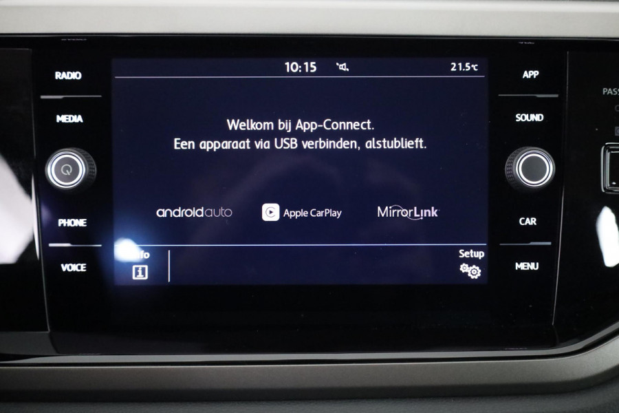 Volkswagen Polo 1.0 TSI Comfortline 95 pk | Navigatie via App | Airco | Adaptieve cruise control | Apple Carplay/Android Auto |