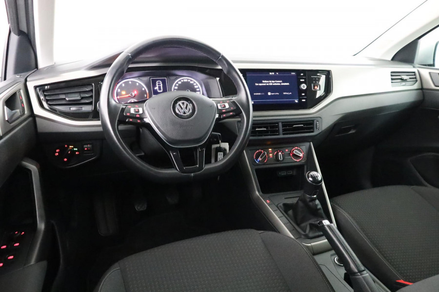 Volkswagen Polo 1.0 TSI Comfortline 95 pk | Navigatie via App | Airco | Adaptieve cruise control | Apple Carplay/Android Auto |