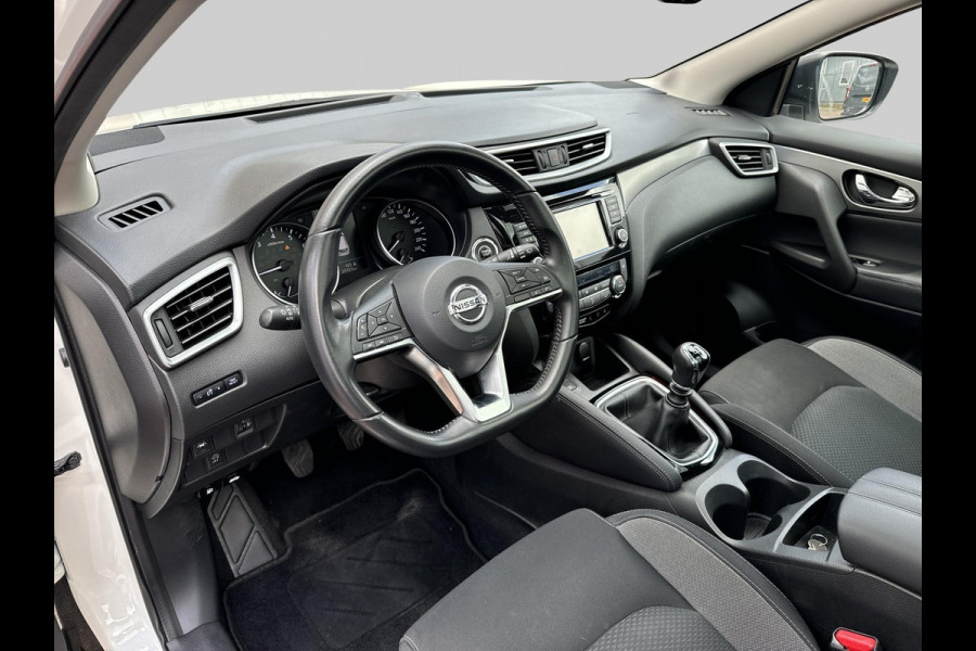 Nissan QASHQAI 1.3 DIG-T N-Connecta | 140PK | navigatie | panoramadak | trekhaak
