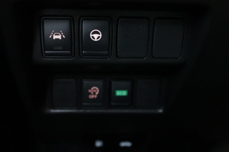 Nissan QASHQAI 1.3 DIG-T Tekna + Automaat (TREKHAAK AFNEEMBAAR, 360 CAMERA, BOSE, PANORAMADAK, ADAPTICE CRUISE, DEALER ONDERHOUDEN