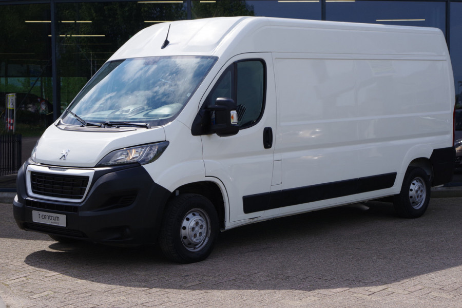 Peugeot Boxer 435 2.2 BlueHDi 165 L3H2 Premium, Cruise Control, Trekhaak, Camera, Stoelverwarming