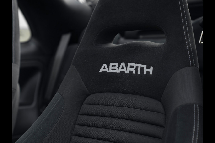 Abarth 595 C Competizione | My2020 | Carbon dashboard | Beats audio | Sabelt stoelen