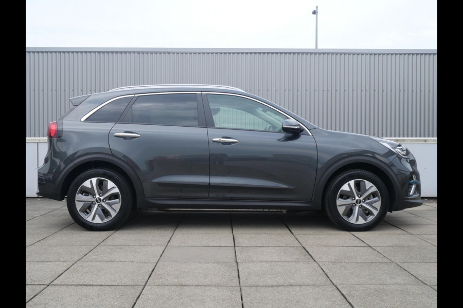 Kia e-Niro DynamicPlusLine 64 kWh | Schuif/kantel Dak | Navigatie | Achteruitrijcamera | Carplay | SEPP Subsidie € 2.000,- beschikbaar