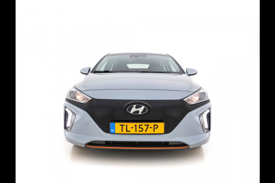 Hyundai IONIQ Comfort EV (INCL.BTW) *INFINITY-AUDIO | NAVI-FULLMAP | CAMERA | LANE-ASSIST | ADAPTIVE-CRUISE | KEYLESS | DAB+ | COMFORT-SEATS | 16"ALU*