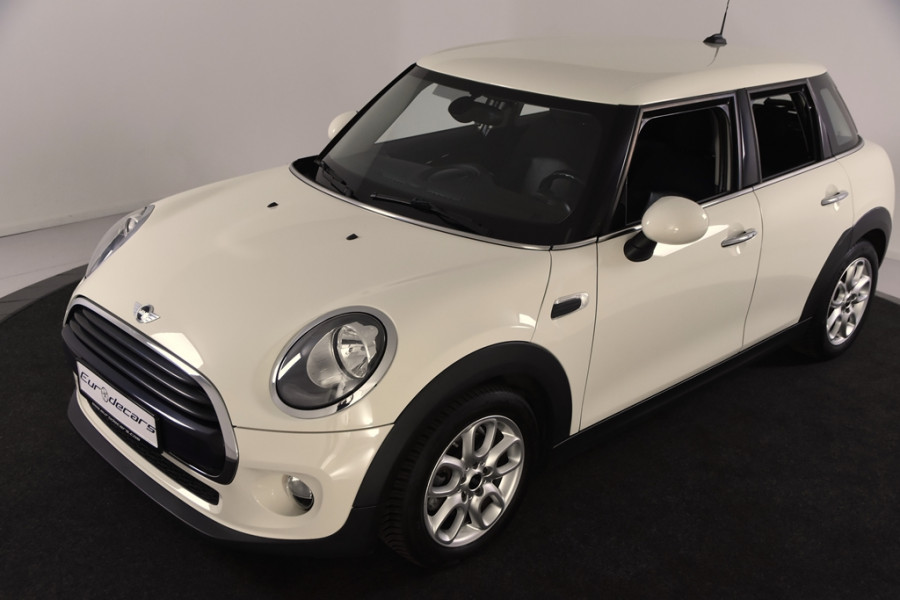 MINI Mini 1.5 Cooper *Navigatie*5-deurs*Stoelverwarming*Ambiente*