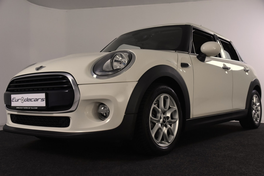 MINI Mini 1.5 Cooper *Navigatie*5-deurs*Stoelverwarming*Ambiente*