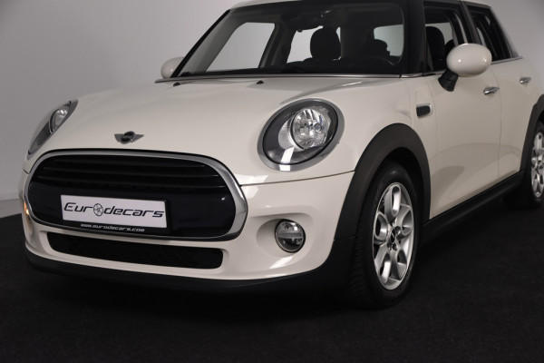 MINI Mini 1.5 Cooper *Navigatie*5-deurs*Stoelverwarming*Ambiente*