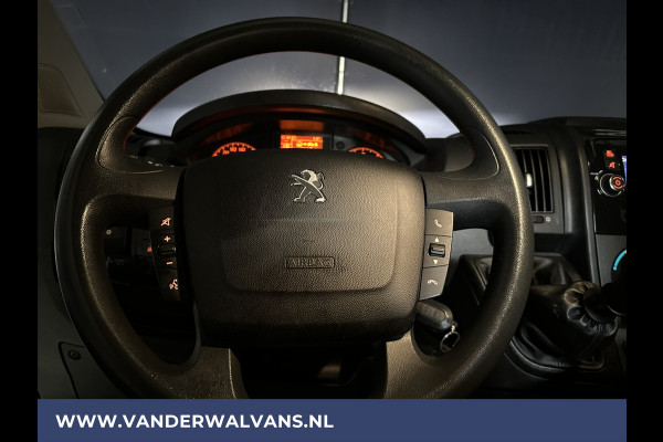 Peugeot Boxer 2.2BlueHDi 165pk L2H2 Glasresteel Euro6 Airco | Imperiaal | Camera | Navigatie Cruisecontrol, Parkeersensoren, Bijrijdersbank