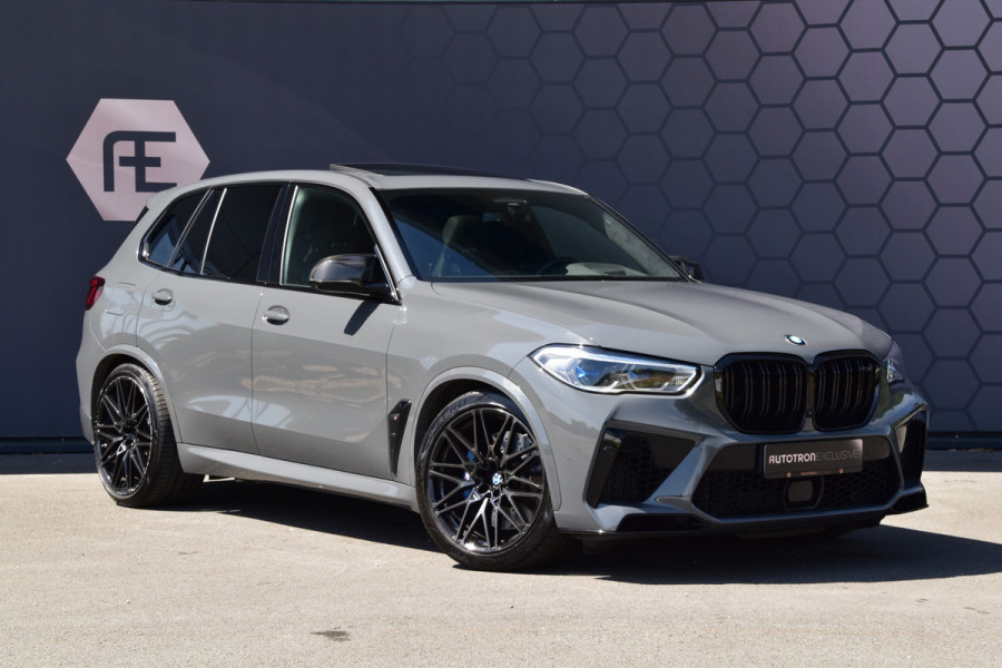 BMW X5M COMPETITION | BTW AUTO | LAMBORGHINI GRIGIO TELESTO | ADAPTIVE | MASSAGE | VOL LEDER | HEAD UP | CARBON INTERIEUR | SKY LOUNGE P