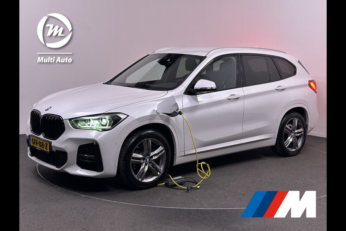 BMW X1 xDrive25e M Sport Plug In Hybrid PHEV | Trekhaak Afn . | LED Koplampen | Sportstoelen Verwarmd | Navi Pro | DAB | 18"L.M | Sportstuur |